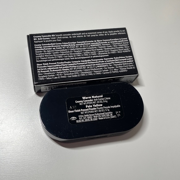 NIB NEW RARE Bobbi Brown Creamy Concealer Kit full size in warm natural - Picture 3 of 3